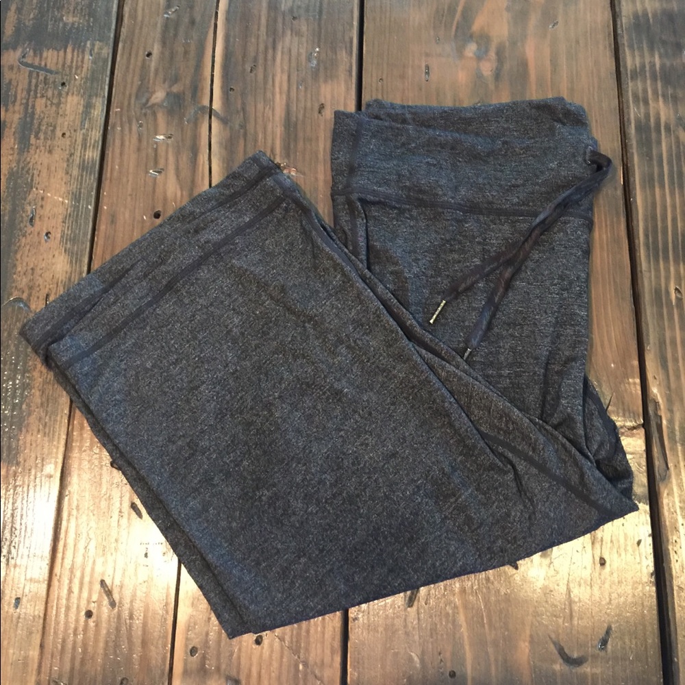 Lululemon capris